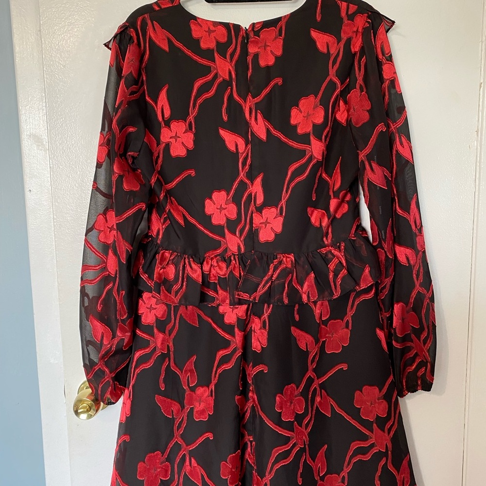 Kenzie Ruffle Dress - Picture 4 of 5